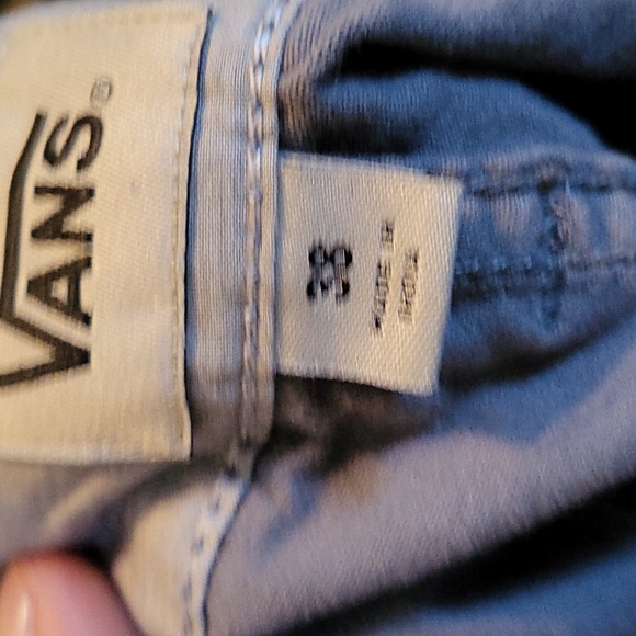 VANS SHORTS - Picture 10 of 10